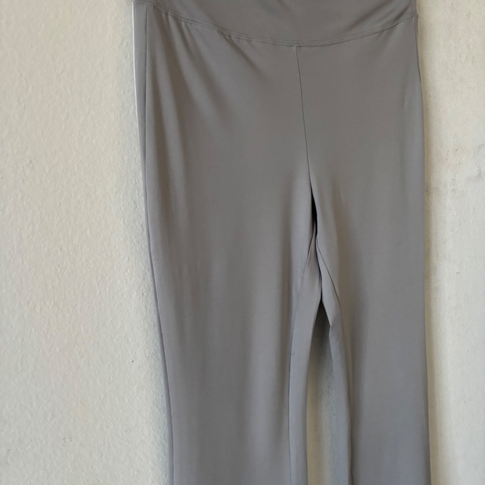 New York Active Contrast Side Stripe Flare Pants Regular Grey size medium NWOT - Picture 9 of 15